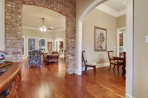 307 Creston Cv, Brandon, MS 39042 photo 2