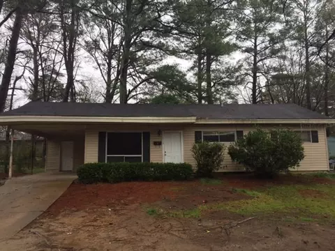 2818 Teresa Dr, Jackson, MS 39212 photo 1