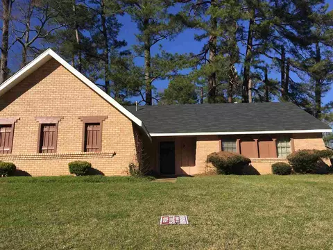 970 Valley Falls Rd, Jackson, MS 39212 photo 1