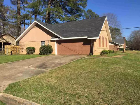 970 Valley Falls Rd, Jackson, MS 39212 photo 2