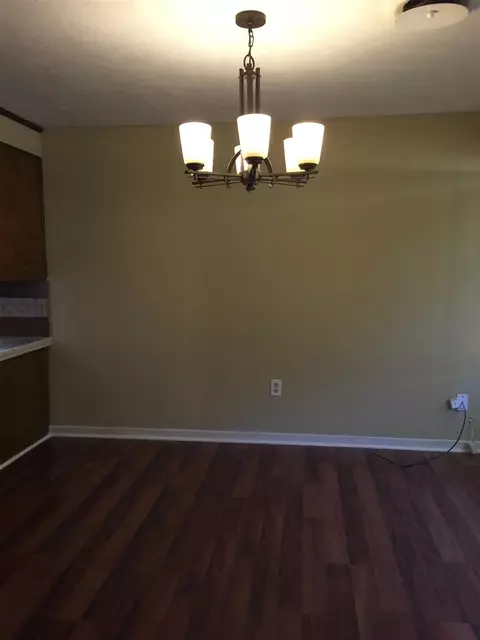 970 Valley Falls Rd, Jackson, MS 39212 photo 6
