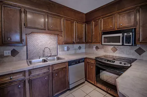 215 River Bend Dr, Byram, MS 39272 photo 12