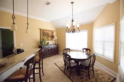 312 Austin Cir, Brandon, MS 39047 photo 7
