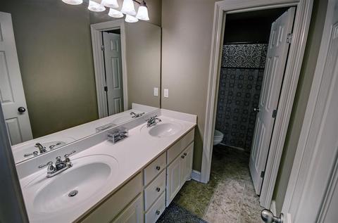 512 E Knights Cv, Brandon, MS 39047 photo 20