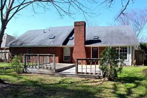 4013 Bay Bridge Dr, Flowood, MS 39232 photo 2