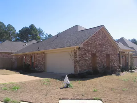 105 Meadow Creek Dr, Brandon, MS 39042 photo 3