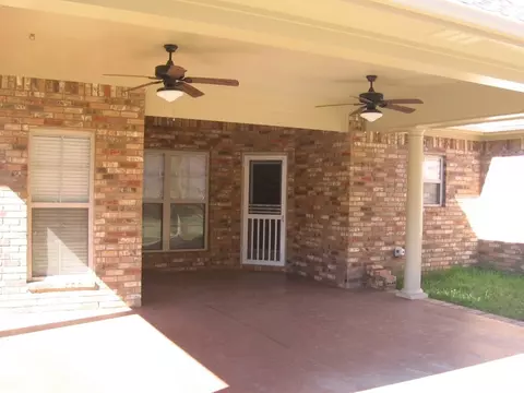 105 Meadow Creek Dr, Brandon, MS 39042 photo 8