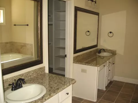 105 Meadow Creek Dr, Brandon, MS 39042 photo 30