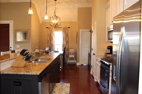 245 Stonebridge Blvd, Brandon, MS 39042 photo 5