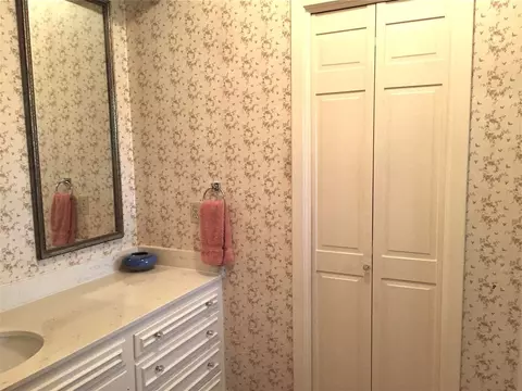 2660 Lake Cir, Jackson, MS 39211 photo 28