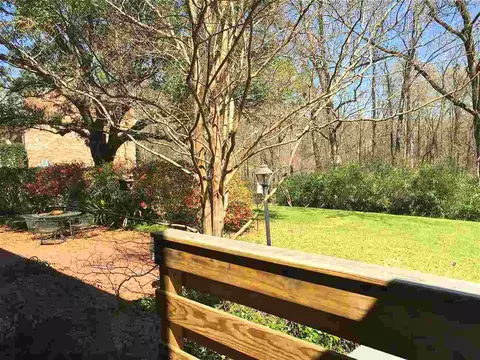 2660 Lake Cir, Jackson, MS 39211 photo 35