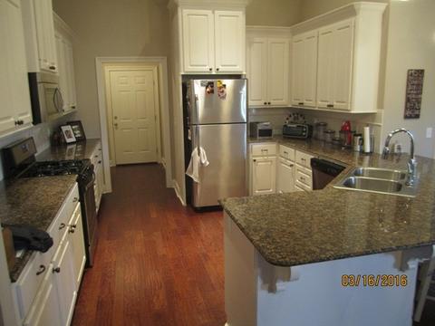 211 Fenwick Ct, Brandon, MS 39042 photo 3