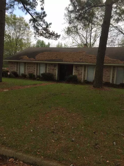 5107 Brookhollow Dr, Jackson, MS 39212 photo 1