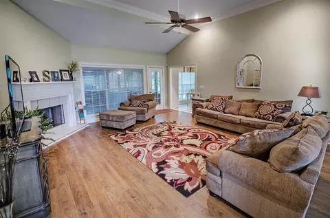 202 Glenside Dr, Brandon, MS 39042 photo 10