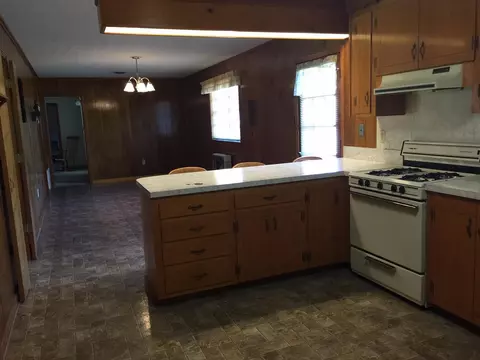 212 Maudedith St, Clinton, MS 39056 photo 2