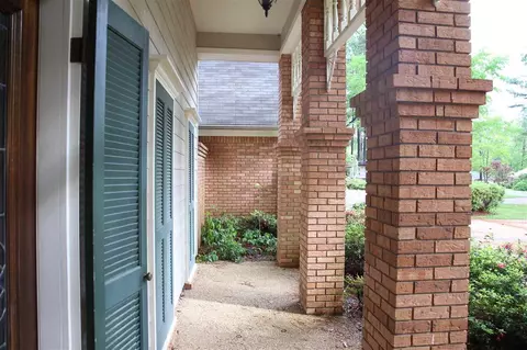 217 E Lake Dr, Brandon, MS 39047 photo 6