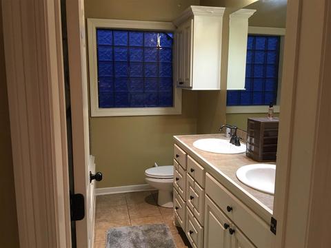 310 Duckworth Pl, Florence, MS 39073 photo 5