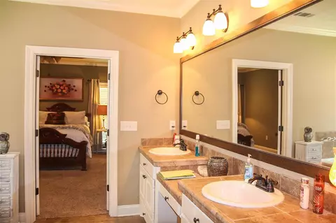 402 Julee Cir, Brandon, MS 39042 photo 25