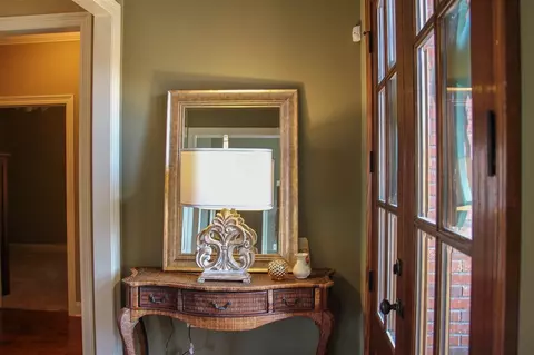 402 Julee Cir, Brandon, MS 39042 photo 11