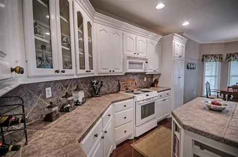 155 Pine Ridge Cir, Brandon, MS 39047 photo 28