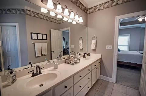 155 Pine Ridge Cir, Brandon, MS 39047 photo 37