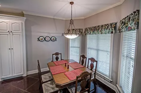 155 Pine Ridge Cir, Brandon, MS 39047 photo 20