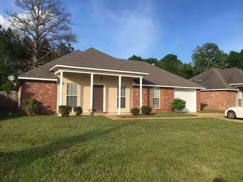 1124 Bullrun Dr, Byram, MS 39272 photo 1