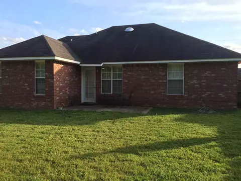1124 Bullrun Dr, Byram, MS 39272 photo 2
