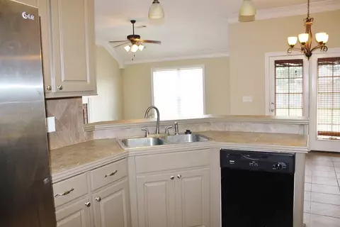 505 Spring Hill Pl, Brandon, MS 39047 photo 8