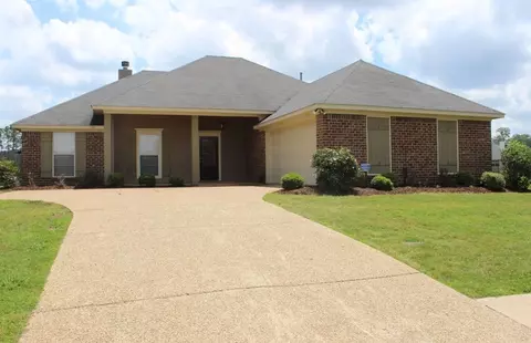 505 Spring Hill Pl, Brandon, MS 39047 photo 1