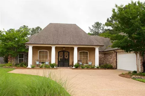 207 Port Ln, Brandon, MS 39047 photo 1