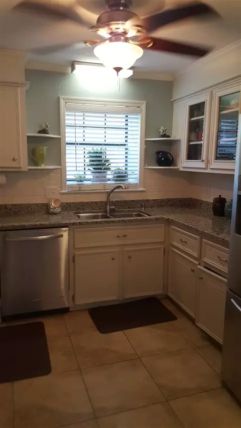 114 Fordham Ct, Brandon, MS 39047 photo 10