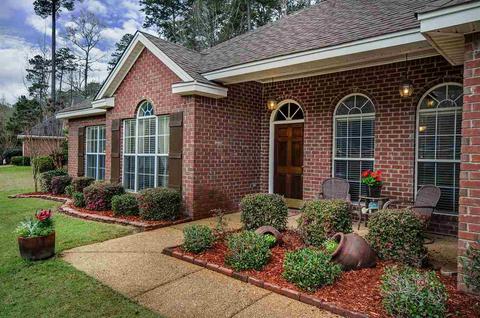 643 Hampshire Dr, Brandon, MS 39047 photo 2
