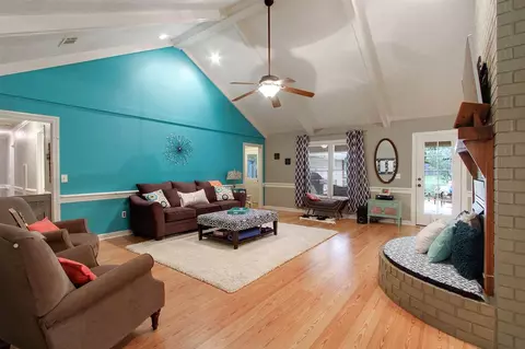 308 Swallow Dr, Brandon, MS 39047 photo 3