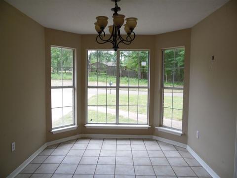 416 Brenmar St, Brandon, MS 39042 photo 2