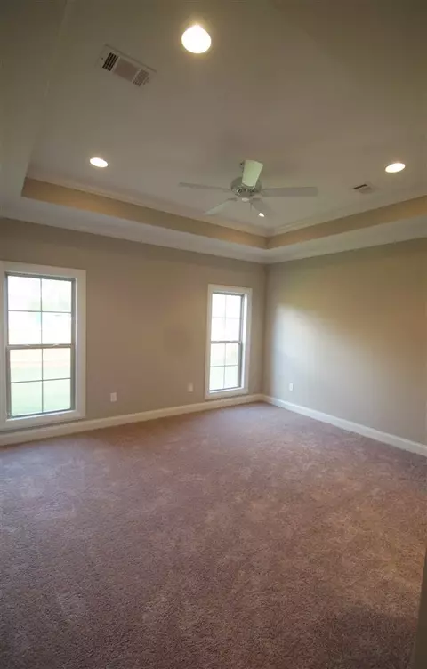 117 Sweetbriar Dr, Canton, MS 39046 photo 9