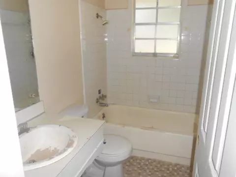 5389 Cedar Park Dr, Jackson, MS 39206 photo 2