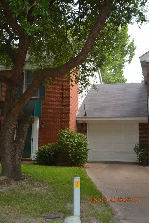 10 Oakford Ct, Jackson, MS 39211 photo 4