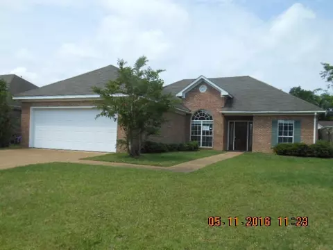 339 Cherry Bark Dr, Brandon, MS 39047 photo 1