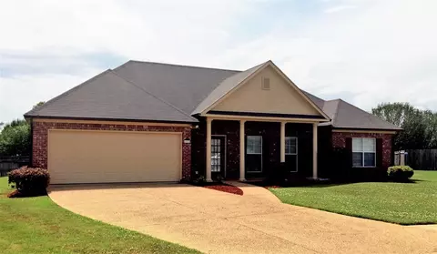 108 Hanover Cv, Clinton, MS 39056 photo 1