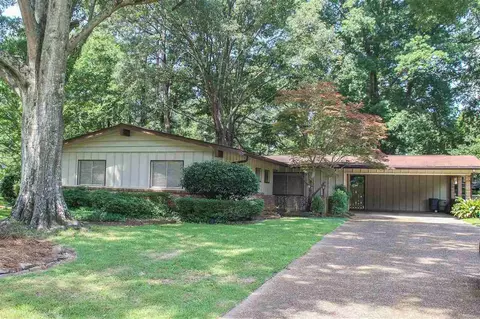 5307 Ridgewood Rd, Jackson, MS 39211 photo 1