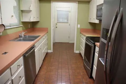 5307 Ridgewood Rd, Jackson, MS 39211 photo 13