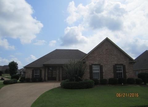 136 Eastside Dr, Brandon, MS 39047 photo 2