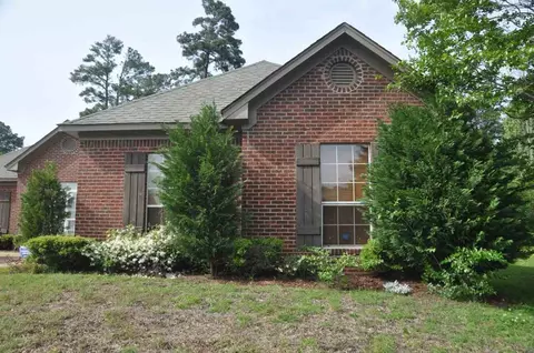 5970 Libby Ln, Jackson, MS 39211 photo 1