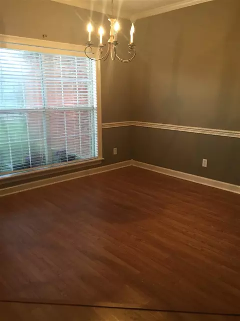 253 Charlene Dr, Byram, MS 39272 photo 9