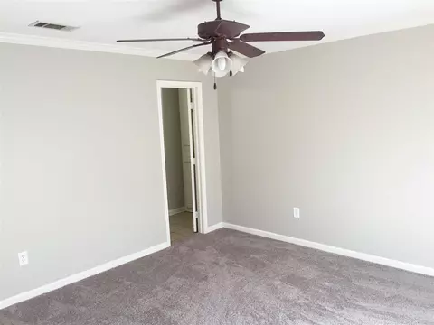 445 Pecan Cir, Brandon, MS 39042 photo 3
