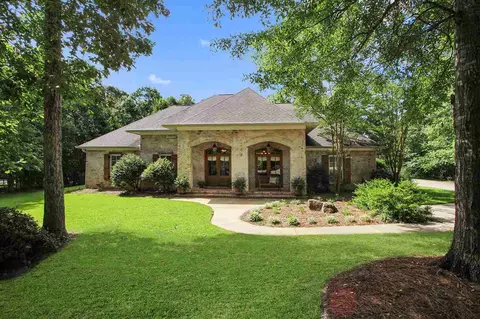 2066 Centre Pointe Dr, Brandon, MS 39042 photo 1