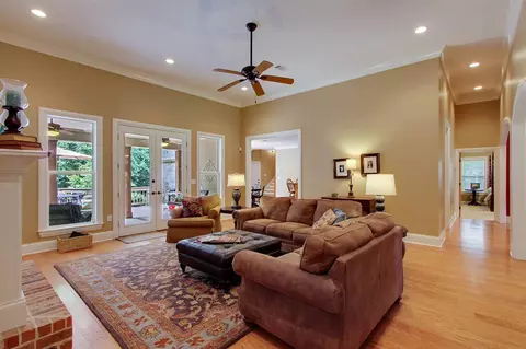 2066 Centre Pointe Dr, Brandon, MS 39042 photo 5