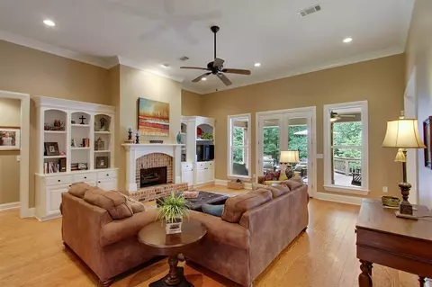 2066 Centre Pointe Dr, Brandon, MS 39042 photo 6