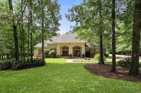 2066 Centre Pointe Dr, Brandon, MS 39042 photo 2